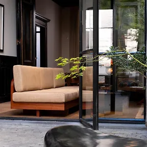 Hotel Julien, Anversa
